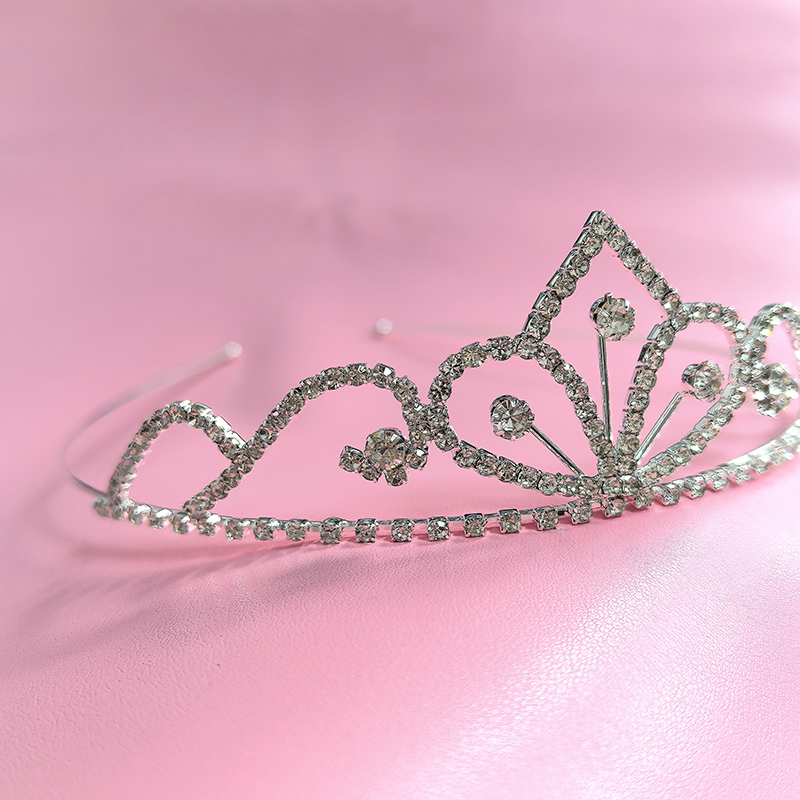 Women'S Formal Accessories - Silver Color Rhinestone Bridal Crown Luxury